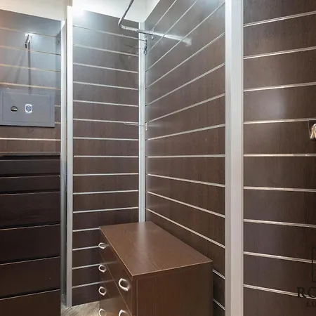 Luxury Vatican With Sauna Апартаменты *